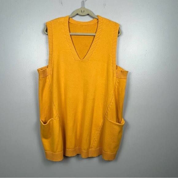 Yesno Sweaters - Yesno 100% cotton mustard yellow v-neck 2 pocket sweater vest, 3XL.